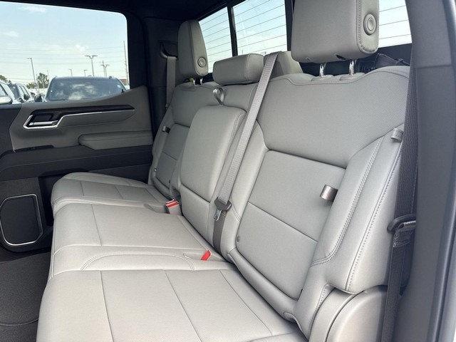 GMC Sierra 1500 Vehicle Full-screen Gallery Image 22