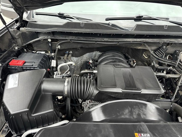 Chevrolet Silverado 2500HD Vehicle Full-screen Gallery Image 33