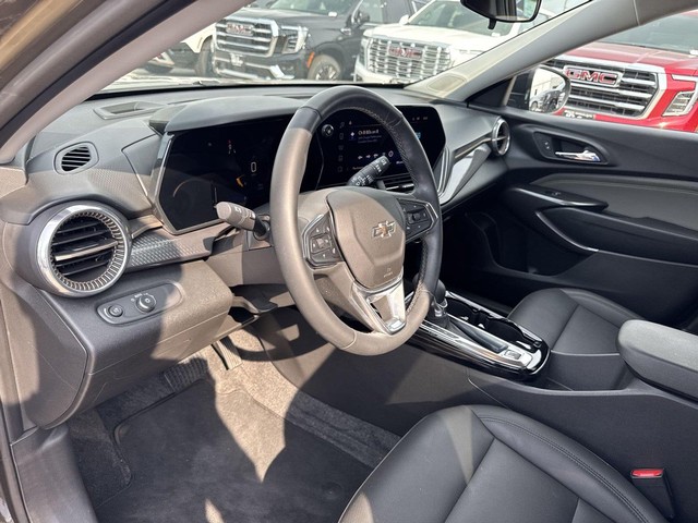 Chevrolet Trax Vehicle Full-screen Gallery Image 13