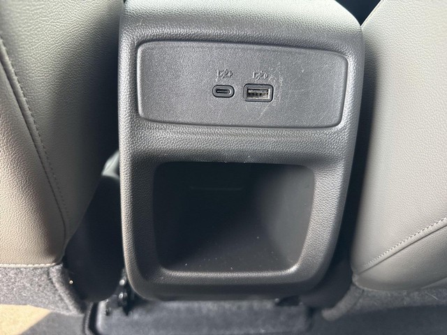 Chevrolet Trax Vehicle Full-screen Gallery Image 25