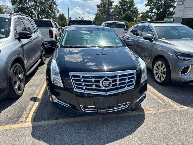 Cadillac XTS Vehicle Full-screen Gallery Image 06