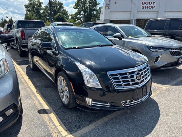 Cadillac XTS Vehicle Full-screen Gallery Image 09