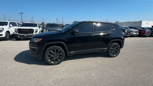 Jeep Compass Vehicle Full-screen Gallery Image 07