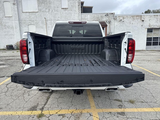 GMC Sierra 1500 Vehicle Full-screen Gallery Image 24