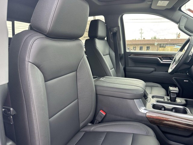 GMC Sierra 1500 Vehicle Full-screen Gallery Image 25