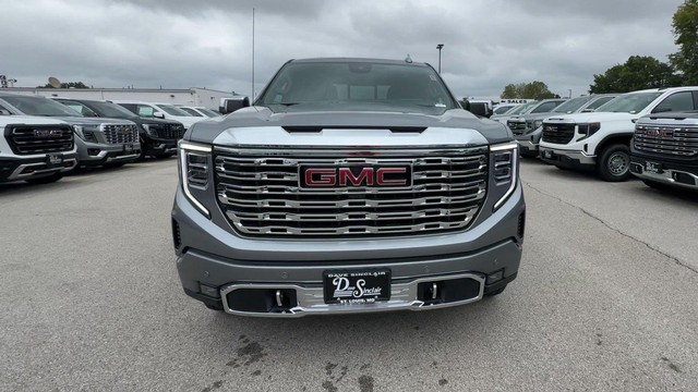 GMC Sierra 1500 Vehicle Full-screen Gallery Image 04