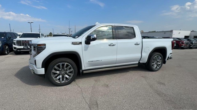 GMC Sierra 1500 Vehicle Full-screen Gallery Image 06