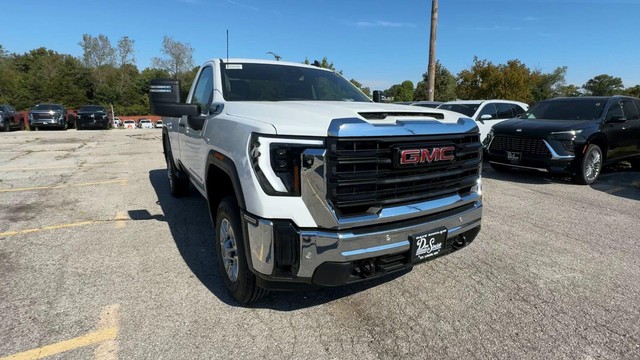 GMC Sierra 2500HD Vehicle Full-screen Gallery Image 04