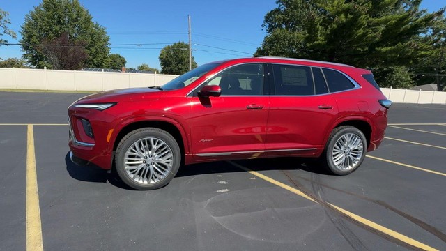 Buick Enclave Vehicle Full-screen Gallery Image 06
