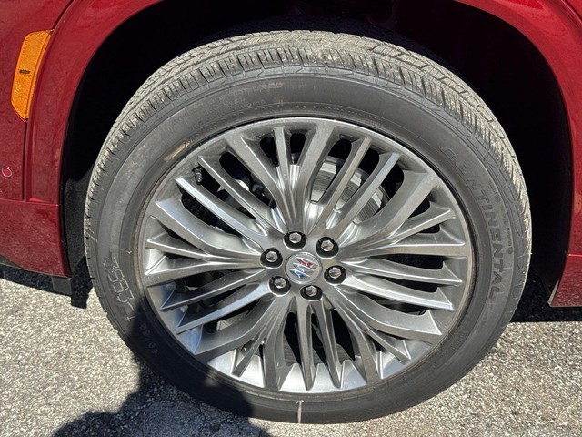Buick Enclave Vehicle Full-screen Gallery Image 10