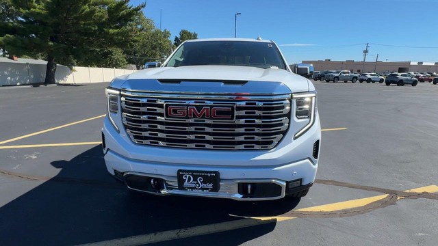 GMC Sierra 1500 Vehicle Full-screen Gallery Image 04