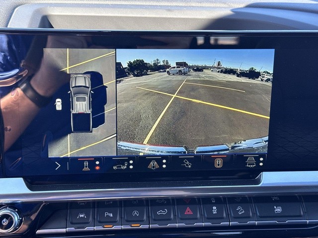GMC Sierra 1500 Vehicle Full-screen Gallery Image 17