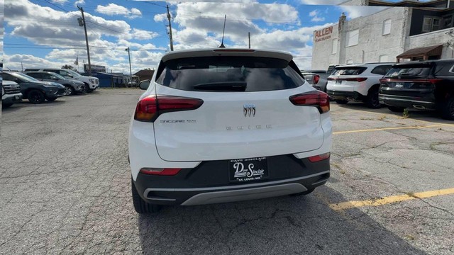 Buick Encore GX Vehicle Full-screen Gallery Image 08