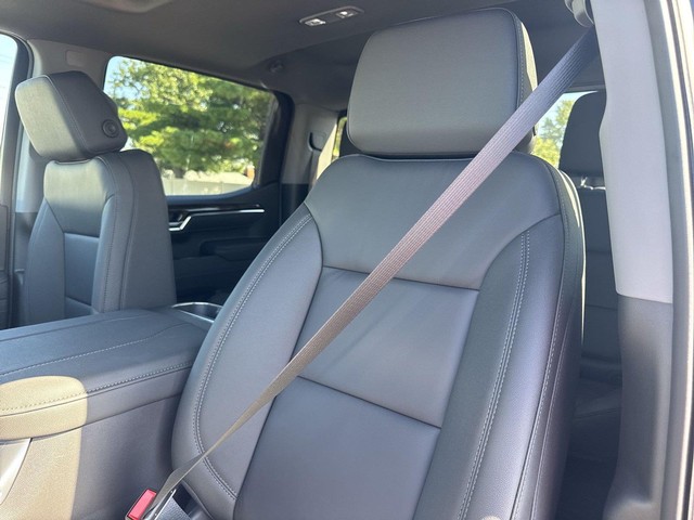 GMC Sierra 1500 Vehicle Full-screen Gallery Image 11