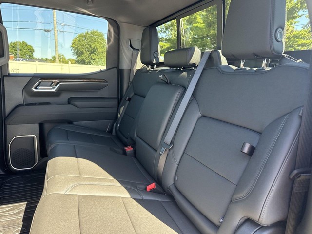 GMC Sierra 1500 Vehicle Full-screen Gallery Image 23