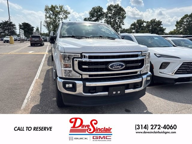 Ford Super Duty F-250 SRW Vehicle Full-screen Gallery Image 05