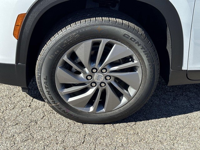 Buick Enclave Vehicle Full-screen Gallery Image 10