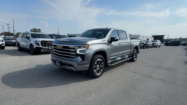 Chevrolet Silverado 1500 Vehicle Full-screen Gallery Image 06