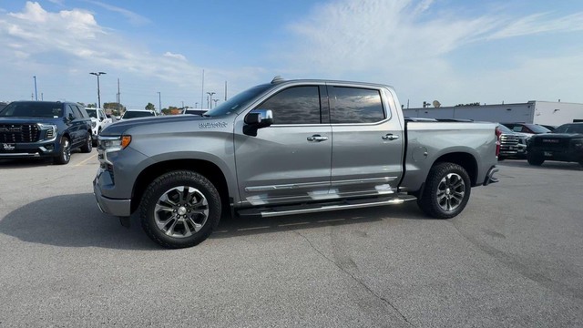 Chevrolet Silverado 1500 Vehicle Full-screen Gallery Image 07