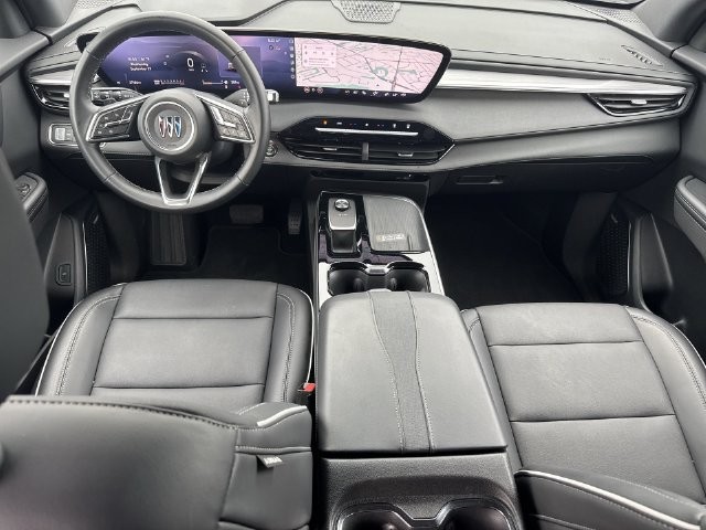 Buick Enclave Vehicle Full-screen Gallery Image 20