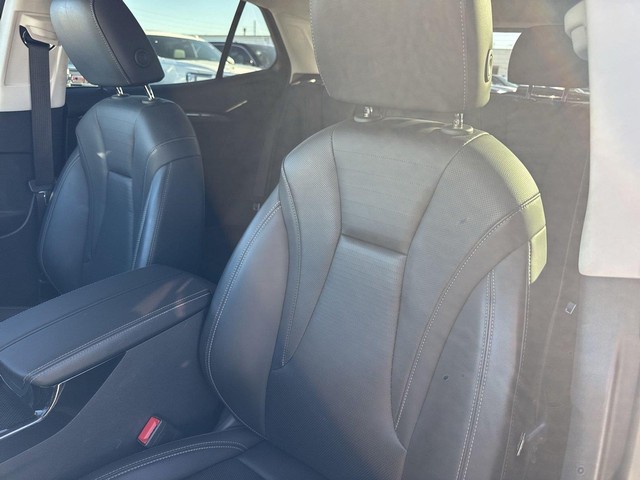 Buick Envision Vehicle Full-screen Gallery Image 22