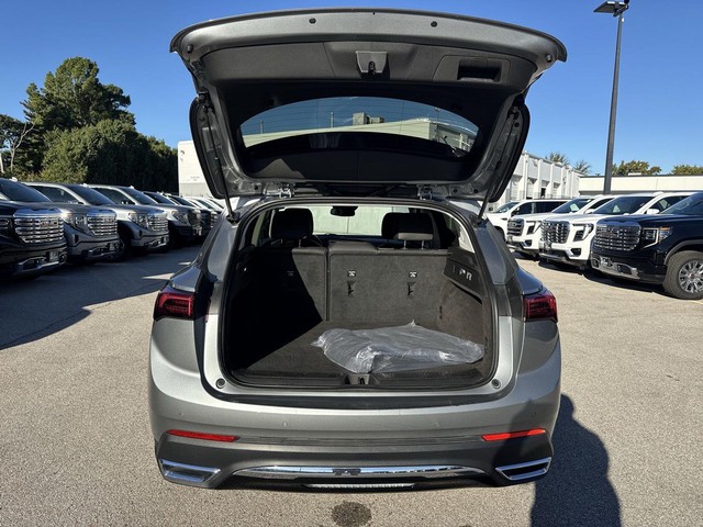 Buick Envision Vehicle Full-screen Gallery Image 29
