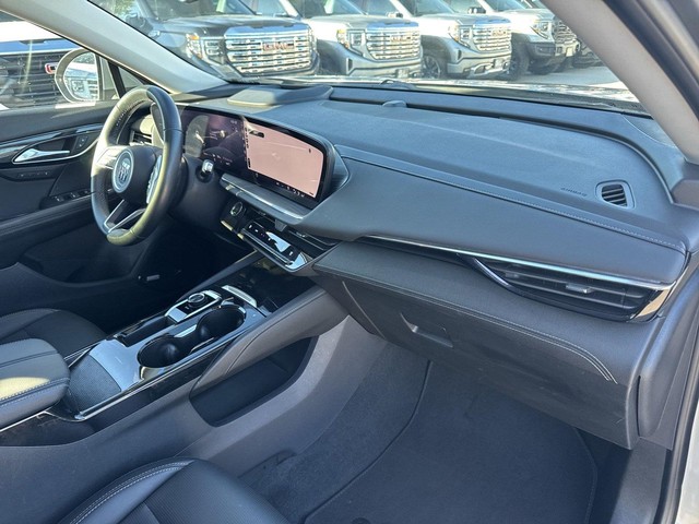 Buick Envision Vehicle Full-screen Gallery Image 32