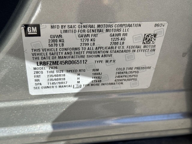 Buick Envision Vehicle Full-screen Gallery Image 37