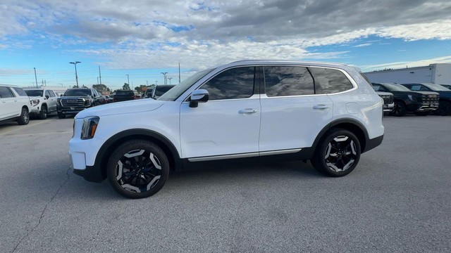 Kia Telluride Vehicle Full-screen Gallery Image 07