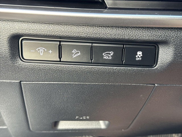 Kia Telluride Vehicle Full-screen Gallery Image 22