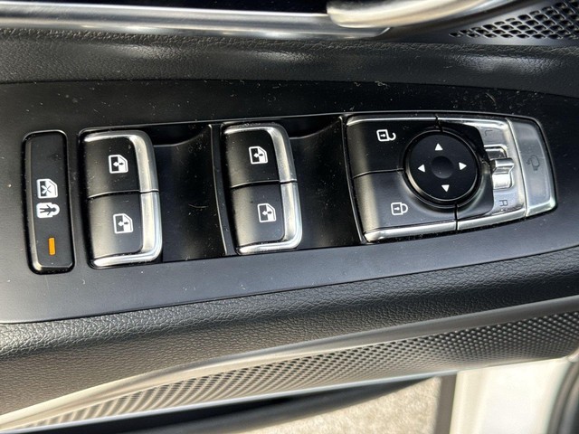 Kia Telluride Vehicle Full-screen Gallery Image 27