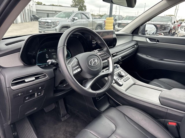 Hyundai Palisade Vehicle Full-screen Gallery Image 13