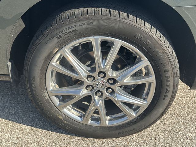 Buick Enclave Vehicle Full-screen Gallery Image 34