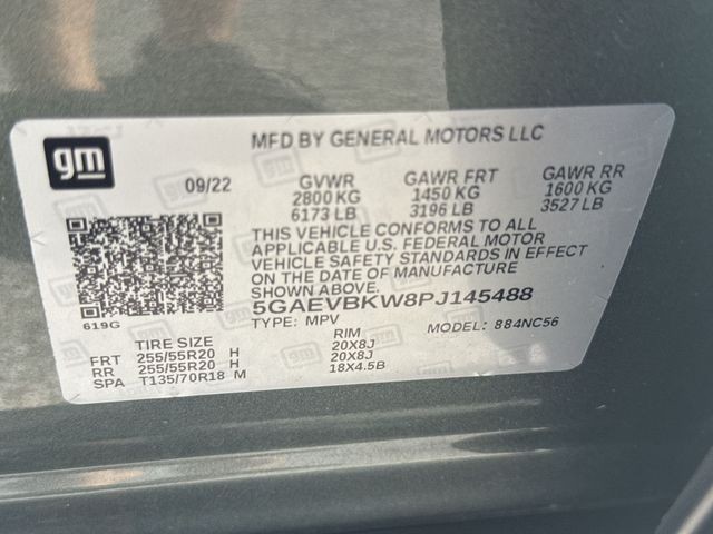 Buick Enclave Vehicle Full-screen Gallery Image 35