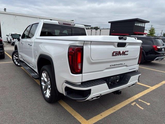 GMC Sierra 1500 Vehicle Full-screen Gallery Image 18