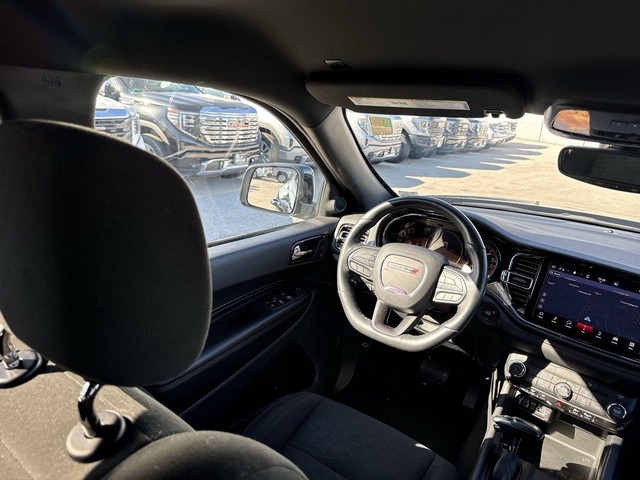 Dodge Durango Vehicle Full-screen Gallery Image 14