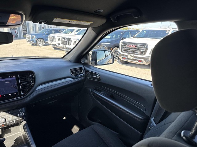 Dodge Durango Vehicle Full-screen Gallery Image 15