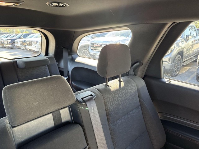 Dodge Durango Vehicle Full-screen Gallery Image 19