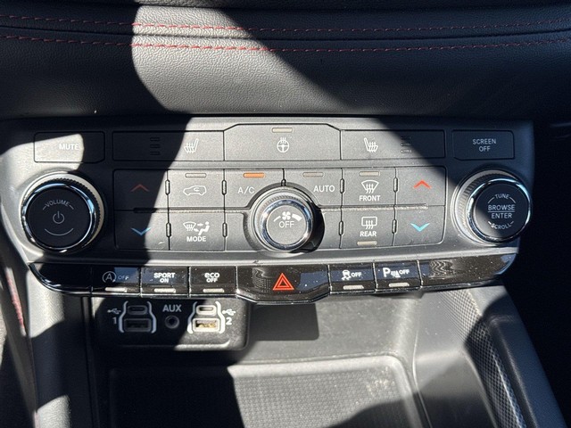 Dodge Durango Vehicle Full-screen Gallery Image 44