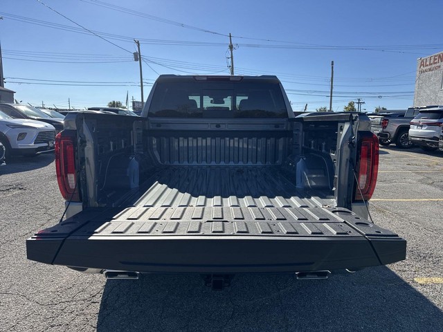 GMC Sierra 1500 Vehicle Full-screen Gallery Image 23