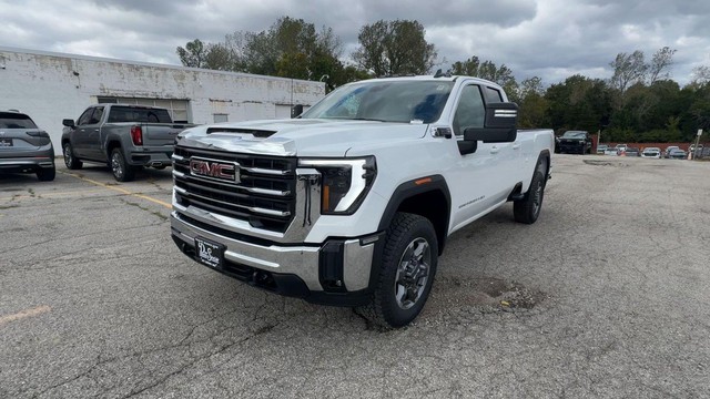2026 GMC Sierra 3500HD SLE thumbnail image 05