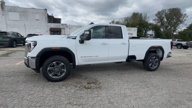 2026 GMC Sierra 3500HD SLE thumbnail image 06