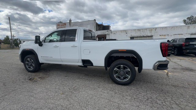 2026 GMC Sierra 3500HD SLE thumbnail image 07