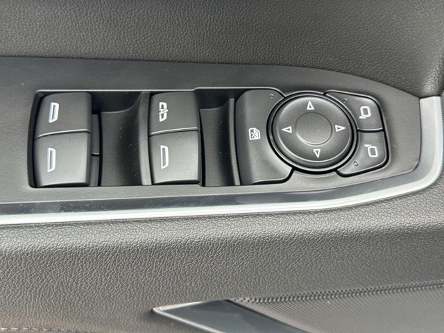 2026 GMC Sierra 3500HD SLE thumbnail image 13