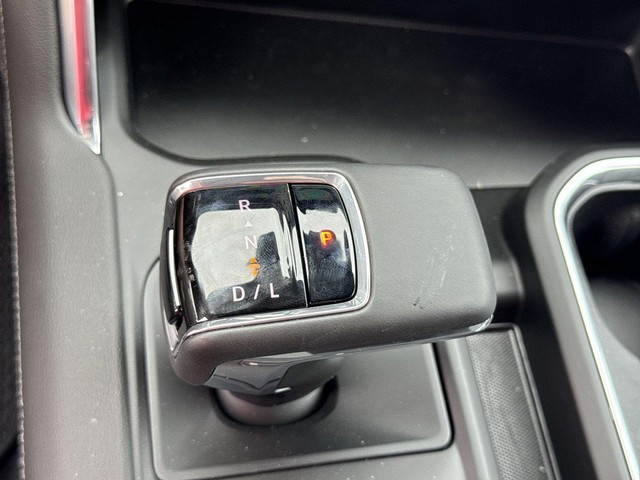 GMC Sierra 1500 Vehicle Full-screen Gallery Image 20