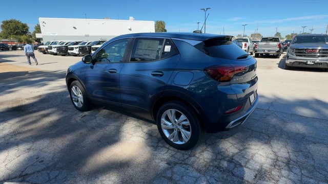 Buick Encore GX Vehicle Full-screen Gallery Image 07