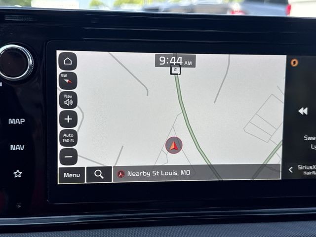 Kia K5 Vehicle Full-screen Gallery Image 18