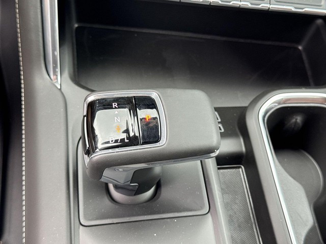 GMC Sierra 1500 Vehicle Full-screen Gallery Image 20