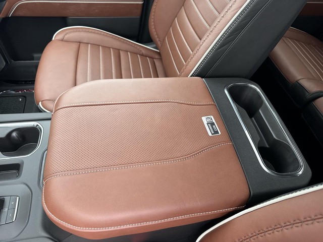 GMC Sierra 1500 Vehicle Full-screen Gallery Image 21
