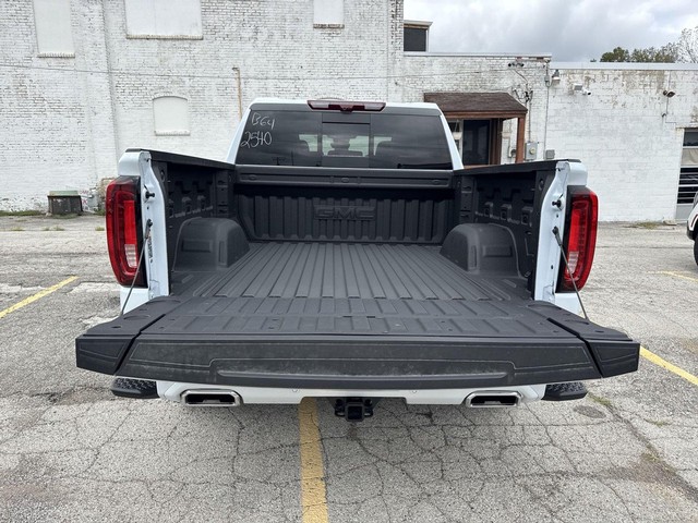 GMC Sierra 1500 Vehicle Full-screen Gallery Image 24